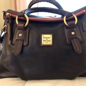 (SOLD) Dooney & Bourke Stanwich satchel